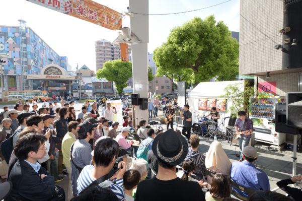 湊川～ミナエン～メトロ～新開地商店街に設置される14箇所のステージ巡るのも楽しい！